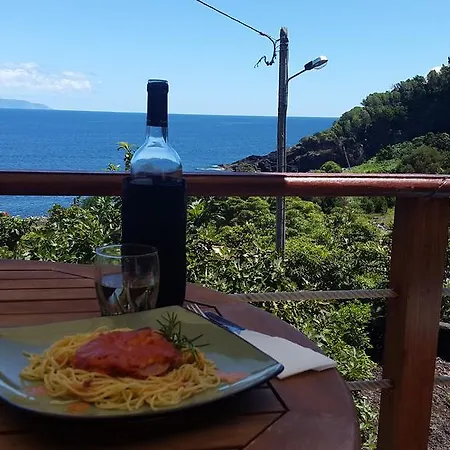 Adega Dos Terceira Holiday home Baia de Canas