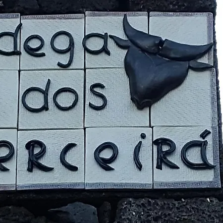 Adega Dos Terceira Holiday home Baia de Canas